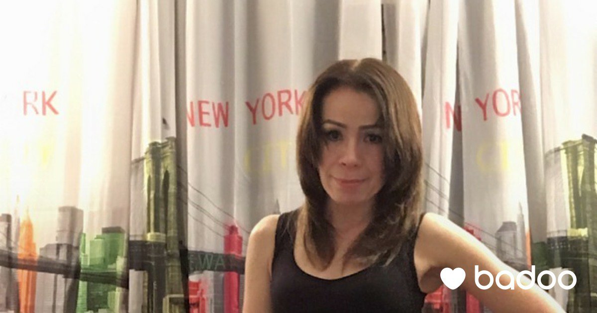 Jette un œil à cette fille sur l'app Badoo
