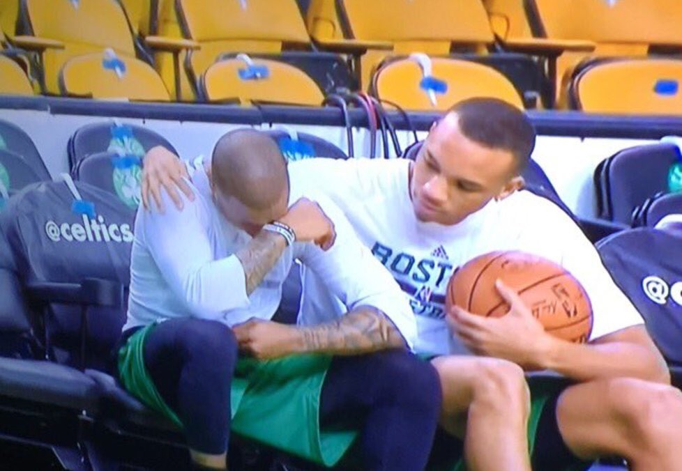 NBALowdown's tweet photo. Damn, these are heartbreaking. Isaiah Thomas is expected to start tonight. https://t.co/Jt0Z21YXgg