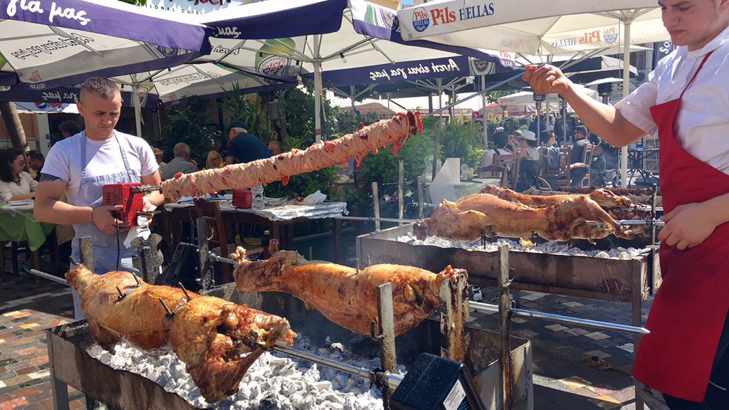 vivaellada's tweet photo. Walk around Athens on Easter Sunday #Athens #greekeaster #monastiraki #visitgreece #ellada #vivaellada #thisisathens #visitathens https://t.co/fFHIiazDjL