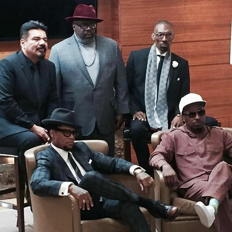 EddieGriffinCom's tweet photo. My Brothers. https://t.co/v2cIbLk9IQ