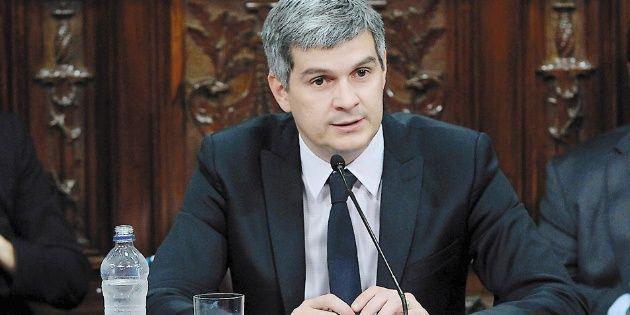 Cronistacom's tweet photo. #Peña dijo que el despido de #Cacetta no esconde un plan contra el cine nacional. https://t.co/MIBymWIx96 https://t.co/63EWSZgTNT