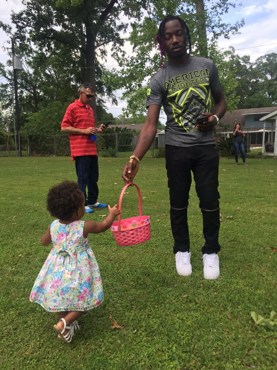 _BlueCocaine's tweet photo. #BestEaster ๐ฐ๐ฃ๐ https://t.co/GNF6lWWmt0