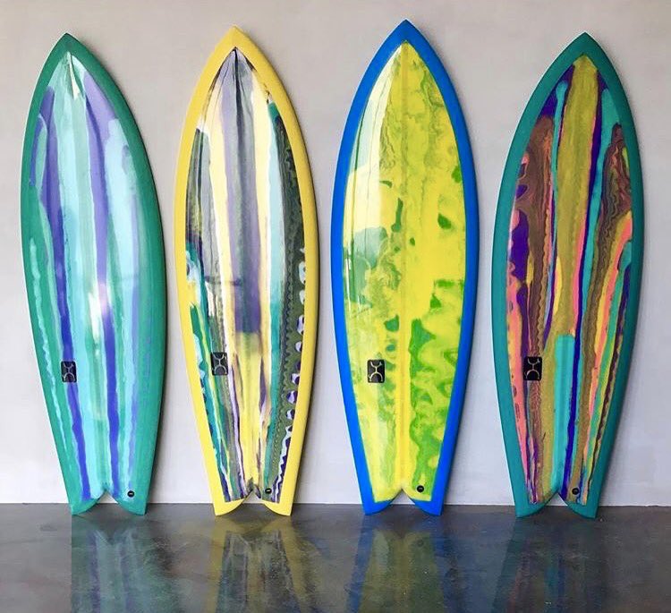 You think this color work made some Easter eggs jealous? Loving these funky fishes..instagram.com/rob_machado_su…