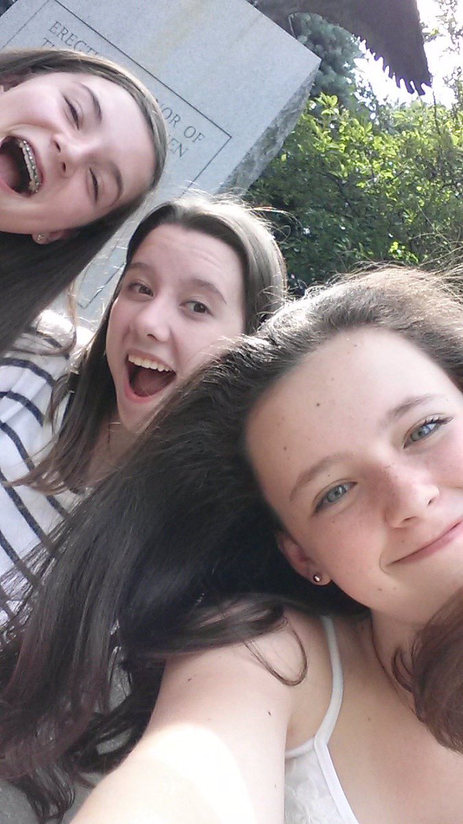 mfitz847's tweet photo. Happy Birthday Annie!! @akrege16 ily girlie hope your 16th was amazing❤️❤️ https://t.co/9BbqBFBg1e