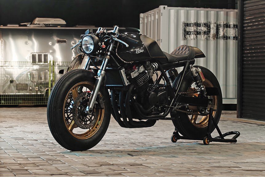 Accela バイク記事紹介 ホンダ Cb400をカフェレーサーにカスタマイズ 渋い カッコイイ T Co Szelib3yu4 T Co Fmmlf38chv Twitter