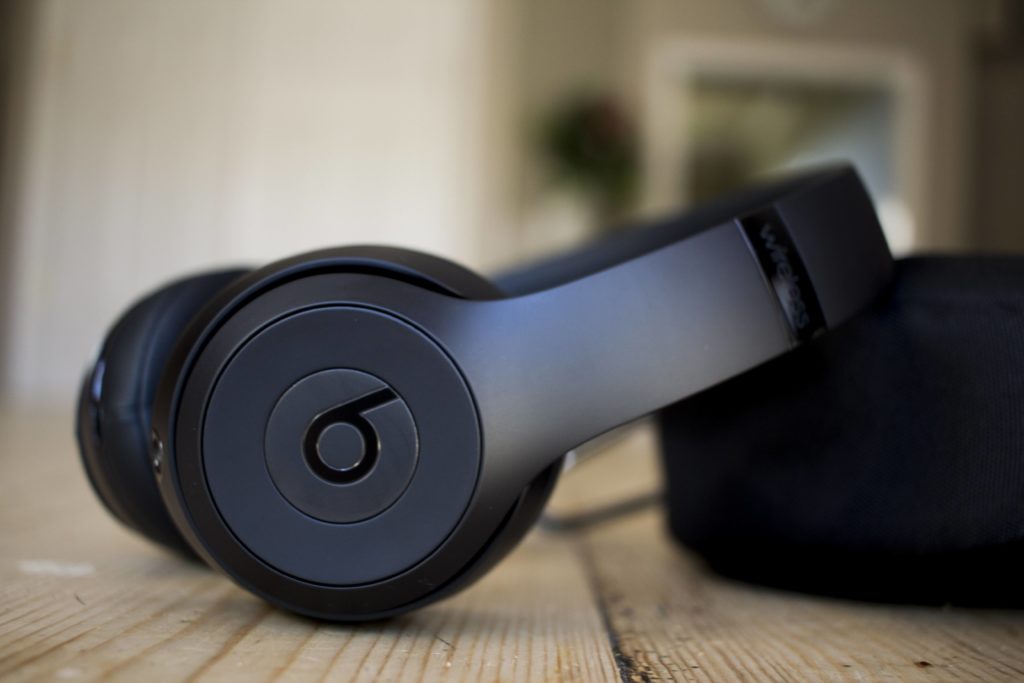 gearadvice's tweet photo. Our FAVORITE Wireless Headphones for iOS Users are Cheaper than EVER!

https://t.co/mUpnzZ5v8w https://t.co/rq881UeYg0