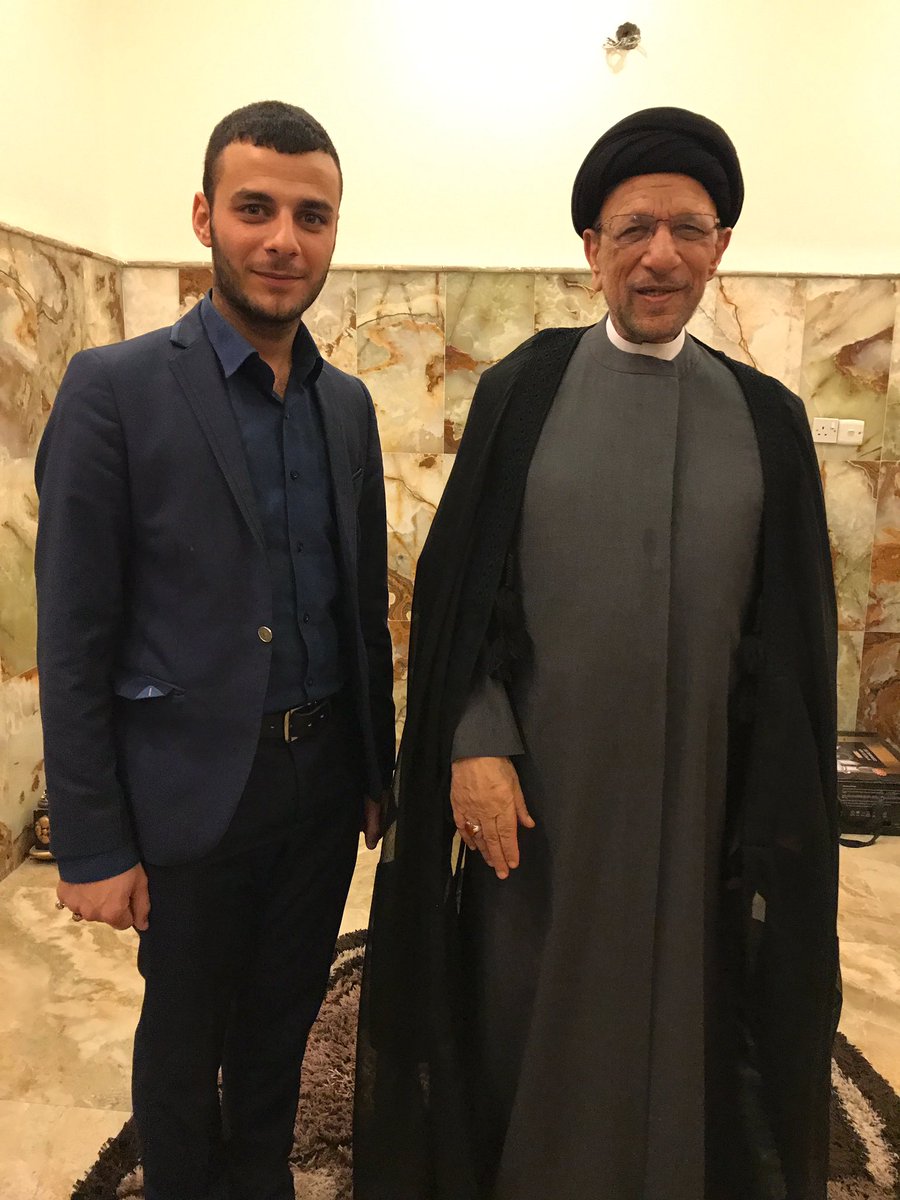 تشرفت اليوم بتقبيل يد خادم اهل البيت
#وناعي_الزهراء(عليهم السلام )
#السيد_جاسم_الطويرجاوي