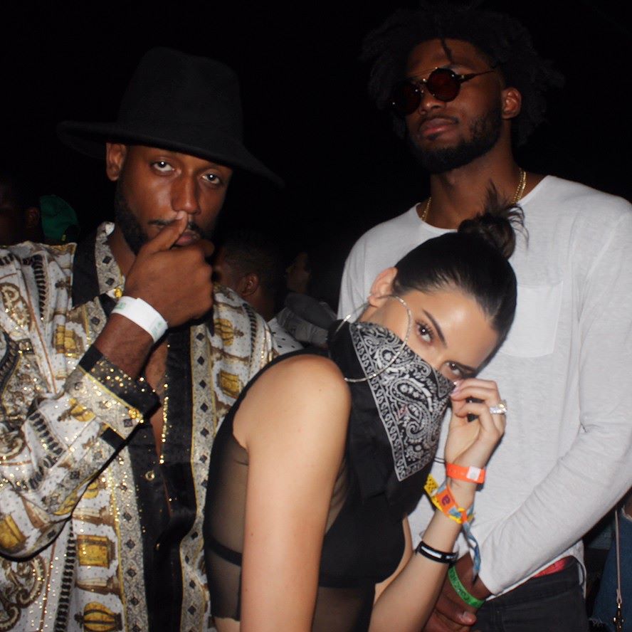 kendallkeek's tweet photo. kinglangbang: "Coachella Day 2. I got, I got, I got, I got
Loyalty, got royalty inside my DNA. #lifeoflangbang x #Keej x #RealRubdi" https://t.co/yfLpTxzi1l