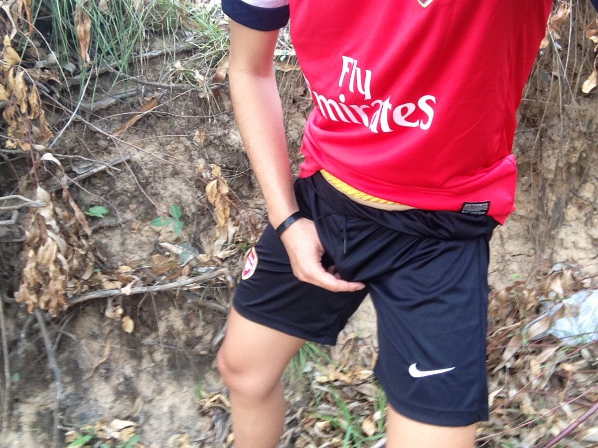 ckNtuii's tweet photo. เตะบอลกันคราบบ⚽️⚽️ https://t.co/TqxXH83wYq