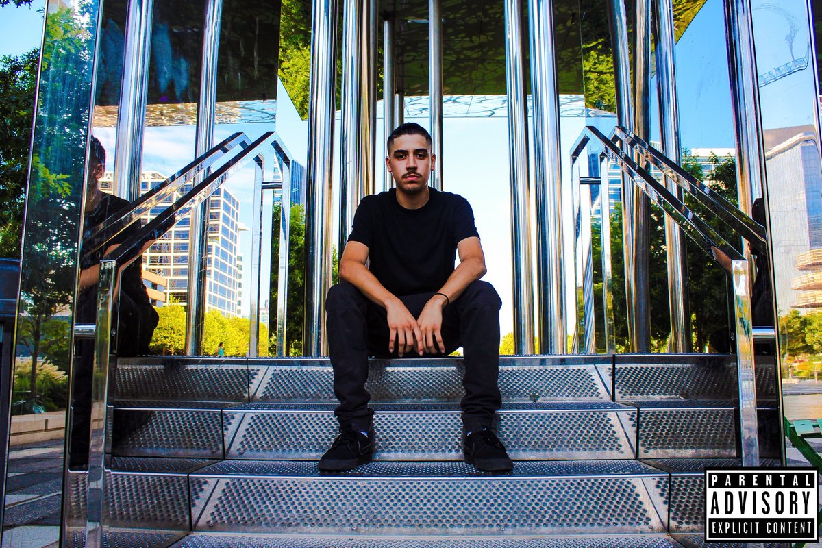 officialjaytre's tweet photo. Paper4Sound (3.12.17) #jaytre #music #dallas #cali #atl #NewYork #hiphop #rap #979thebeat #kissfm https://t.co/yX4hGcXZjy