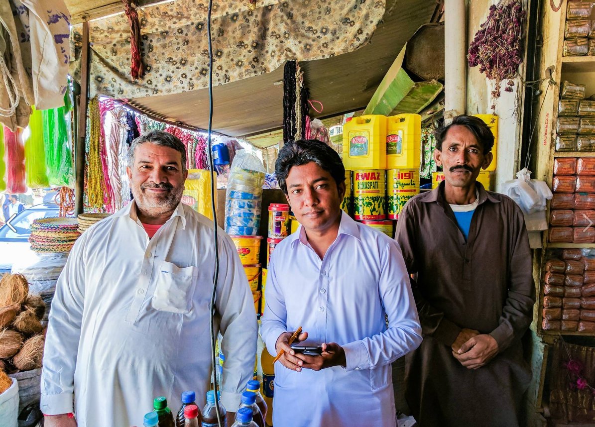 refunite's tweet photo. #Blockchain solutions can revolutionize aid. The  example of the #WFP.
https://t.co/ofKjYeg6SN https://t.co/ytqReUTOIp