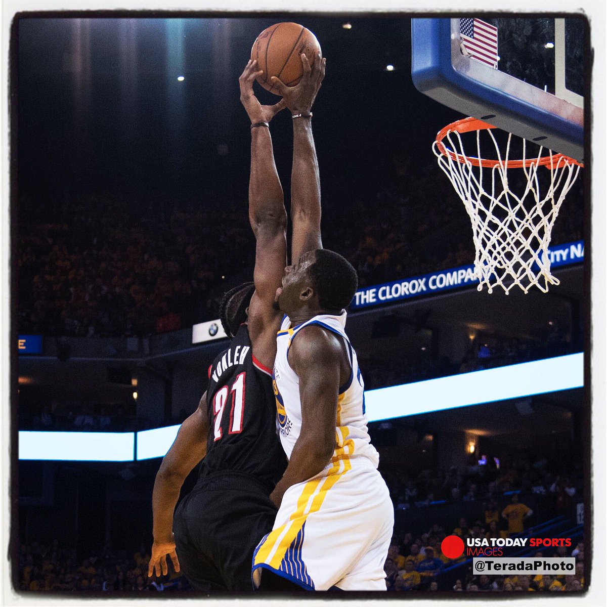 .<a href="/warriors/">Golden State Warriors</a> <a href="/Money23Green/">Draymond Green</a> blocks shot vs <a href="/trailblazers/">Portland Trail Blazers</a>