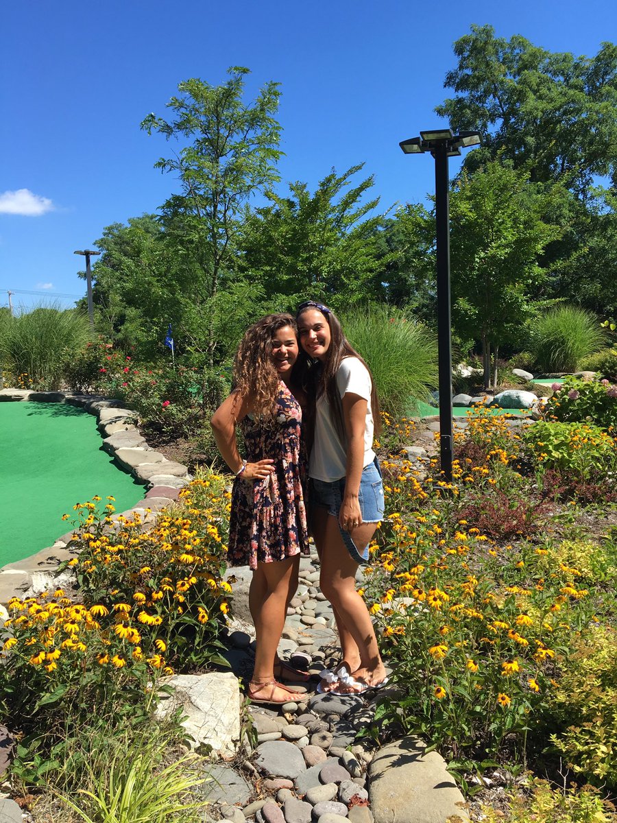 DawnMarieNap's tweet photo. One last birthday shout out 💕 love you!👑 https://t.co/LyMkh7fMOW