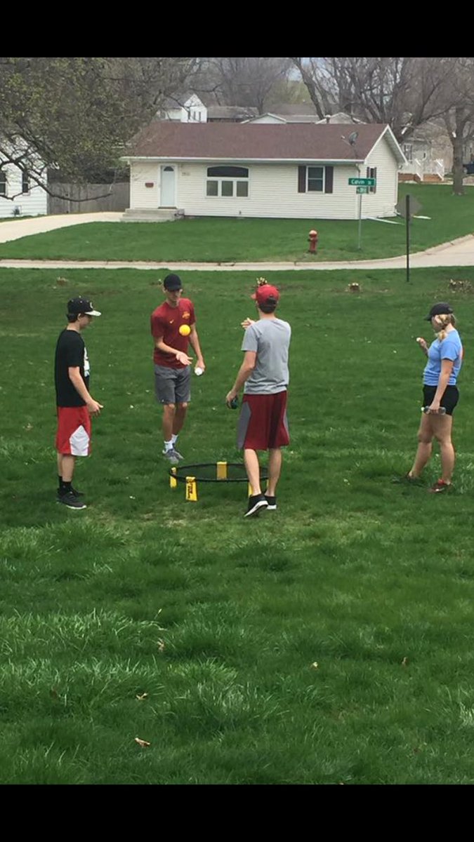 hickscora6's tweet photo. *coaches talkin to my mom* "Luke is gonna b a good athlete lik his bros: neva knew Cora tho, heard she had a good personality"🙃storyofmylife https://t.co/t6zvmfHLHP
