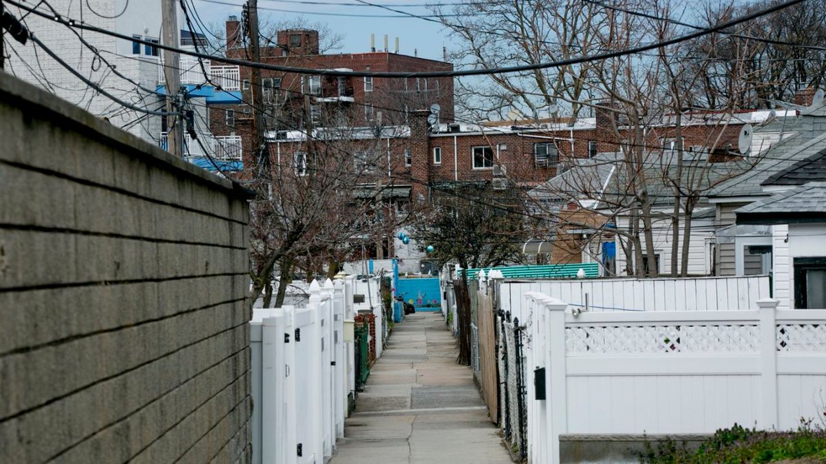 The upcoming  <a href="/NYC_DOT/">NYC DOT</a> survey of privately owned streets could end in takeover in.amny.com/2nSaiXV