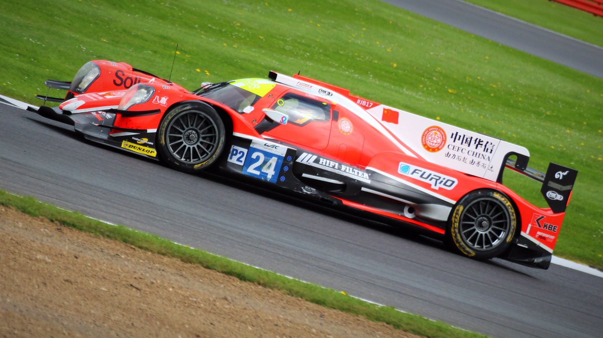 richataylor_'s tweet photo. .@ManorWEC's #24 & #25 looked stunning at #6hSilverstone yesterday. π Solid start to the season, gonna be a good one! #WEC #GoManor #Proud π https://t.co/Tjgpy7lRIj