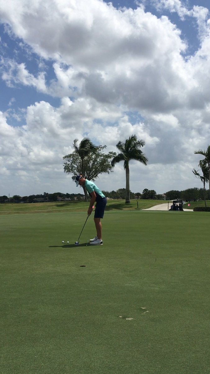 CamMoralee's tweet photo. Some putting work before the tournament this weekend @SrixonSA @ClevelandGolfSA @SrixonGolf @ScottyCameron https://t.co/CzUJhTHwOi