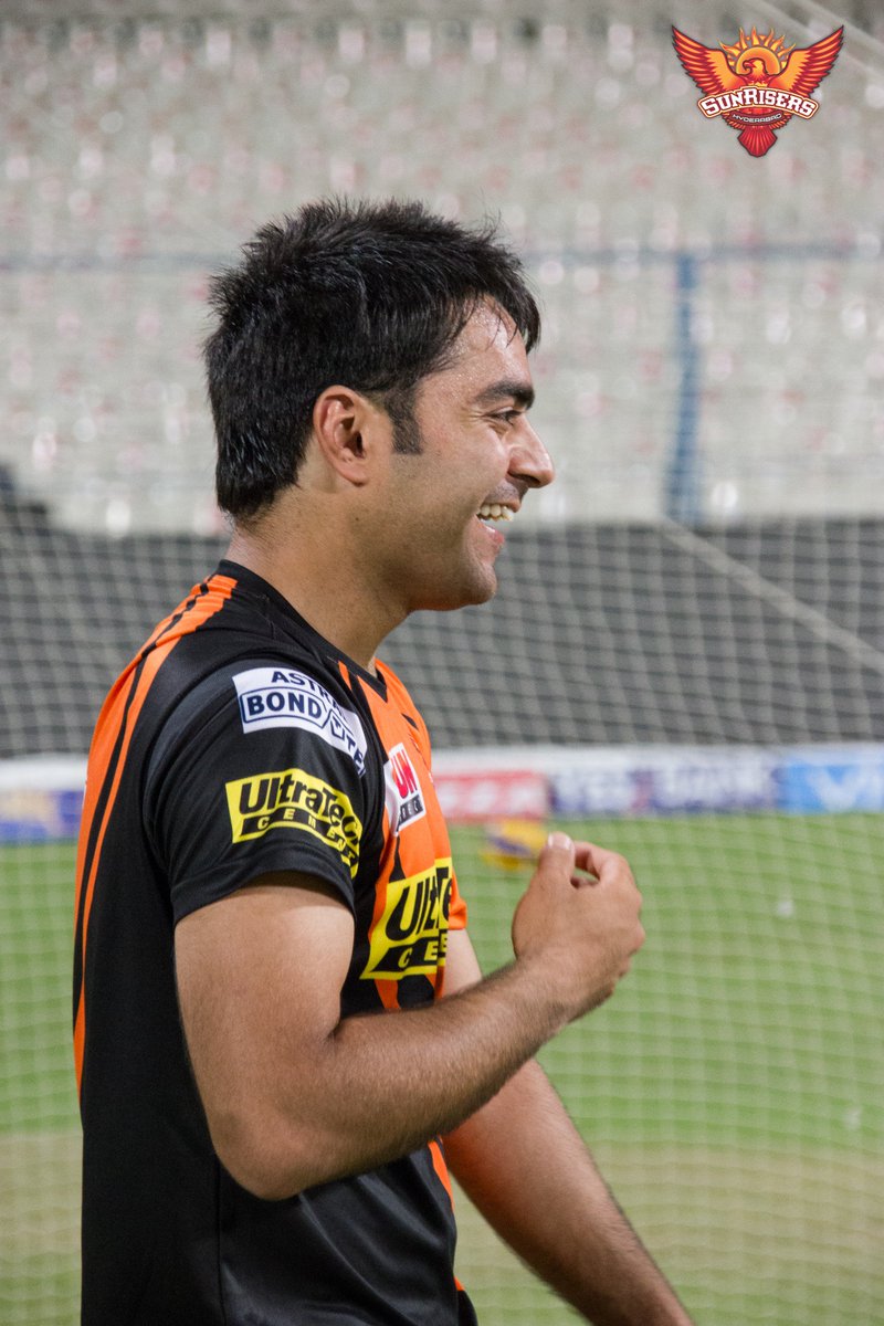 SunRisers's tweet photo. The fox is all set for today's game at home vs KXIP. RT if you think he'll get a wicket off his first over again.
#OrangeArmy #RiseOfOrange https://t.co/qvk1rAnrtw