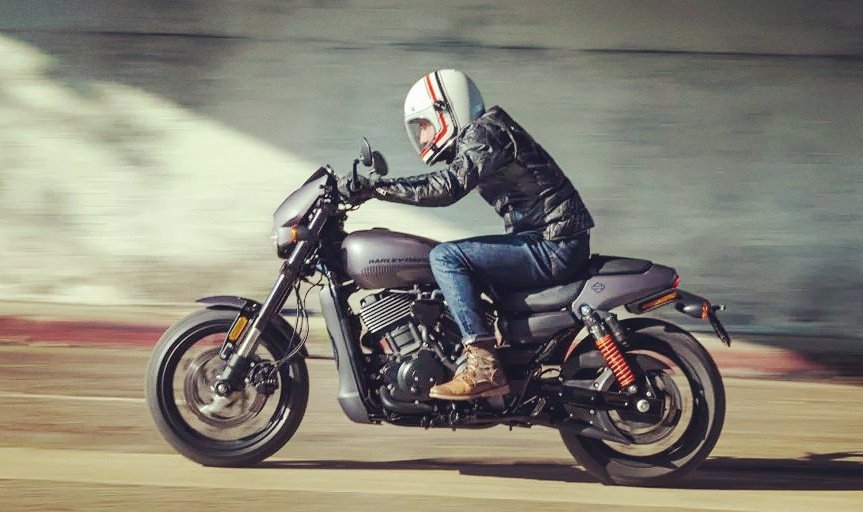SevenIslands_HD's tweet photo. Let’s push city limits. Unleash the power of the all-new 2017 Street Rod, and feel of the power of the High Output Revolution X 750 engine. https://t.co/I7o199454Q