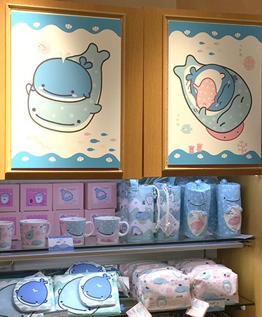 公式 じんべえさん K Spot東京駅店のじんべえさん期間限定shop 大好評 オープンしております 税込2 000円以上お買い上げのお客様に先着で缶バッジをプレゼント 是非遊びに来てくださいね T Co Errjud2up3 画像内の商品は品切れの場合も