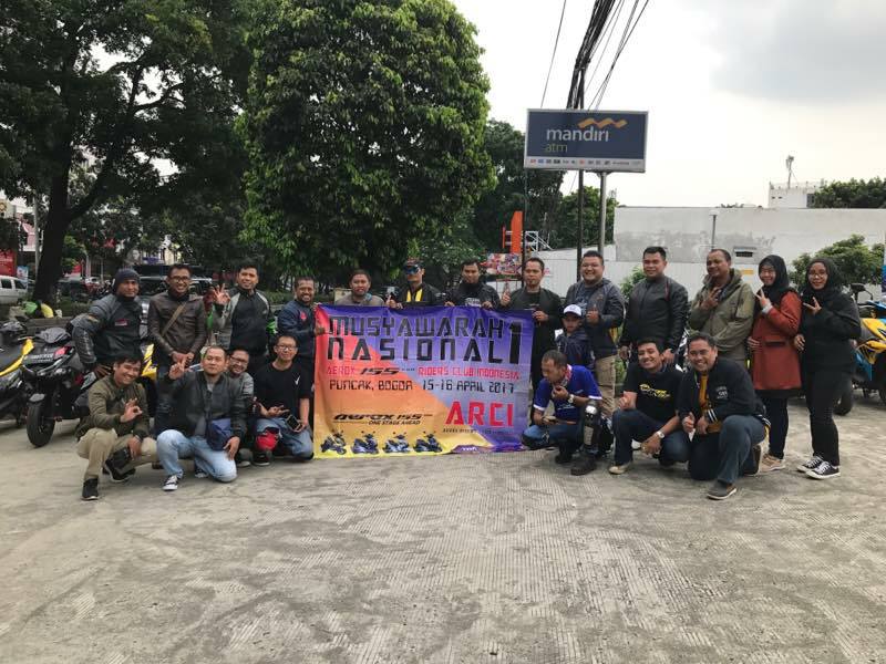 MotorModif's tweet photo. Pengguna Yamaha Aerox 155 Sudah Punya Wadah Resmi
https://t.co/ZeCy8BPcn3 #Aerox155 #ARCI #MotorModif #MotMod https://t.co/KHxVUmwC3k