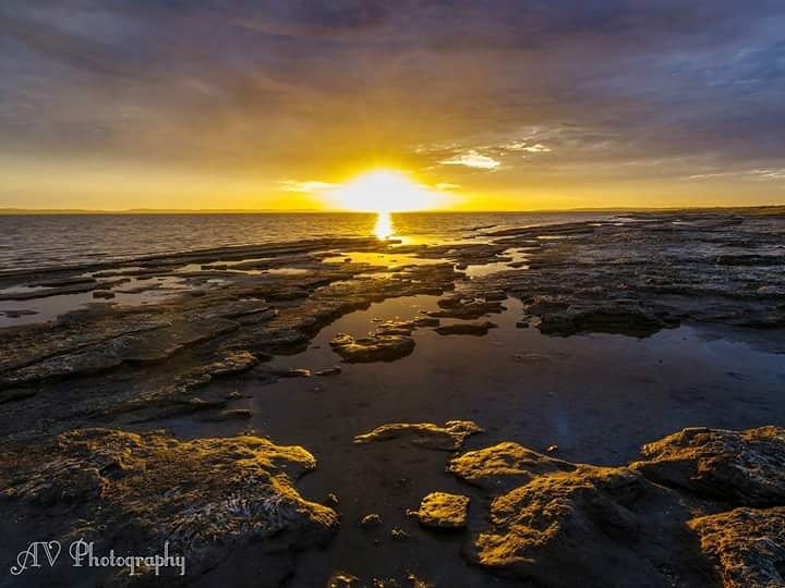 ArchieVozz's tweet image. Sunset down at the Coorong in South Australia..