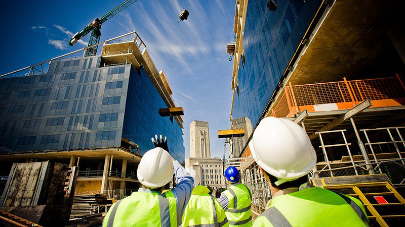 surveybooker's tweet photo. UK #Surveyors Warn Over Potential Loss of Essential #Construction #Professionals https://t.co/yUnbl32iVH https://t.co/WEau7vqWT0