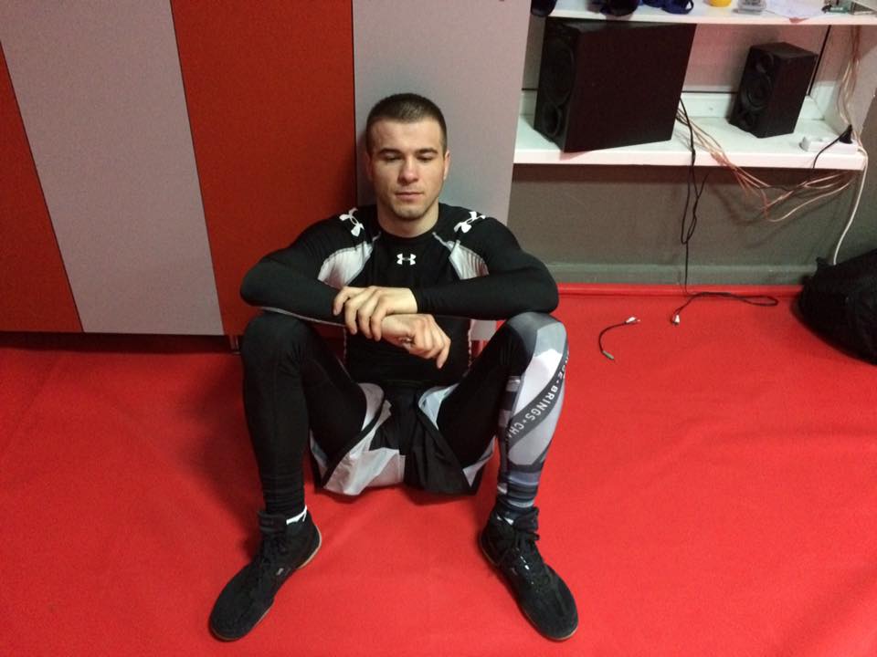 TarasGryckiv's tweet photo. Коли розумієш,що починаються свята,а сил залишилось вже зовсім небагато))))
#rizinff #acb #westfight #rfp #mma #ufc #bellator #gryckiv https://t.co/Z7SNZo68qv