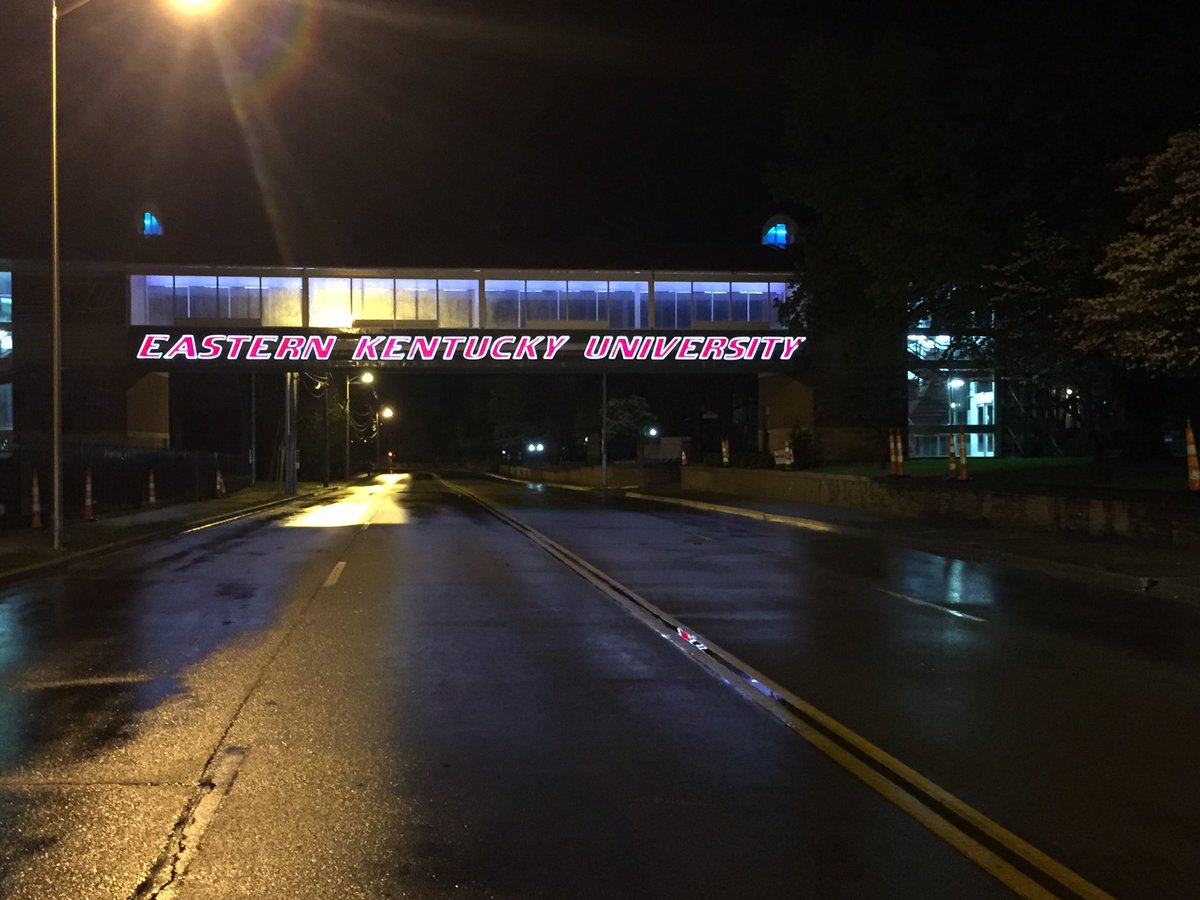 It's just about all finished &amp; better than ever! Great to see @EKUPedway and its new lettering lit up <a href="/EKUBuilds/">EKUBuilds</a> <a href="/EKUFacilities/">EKU Facilities</a> <a href="/EKUHousing/">EKU Housing</a>