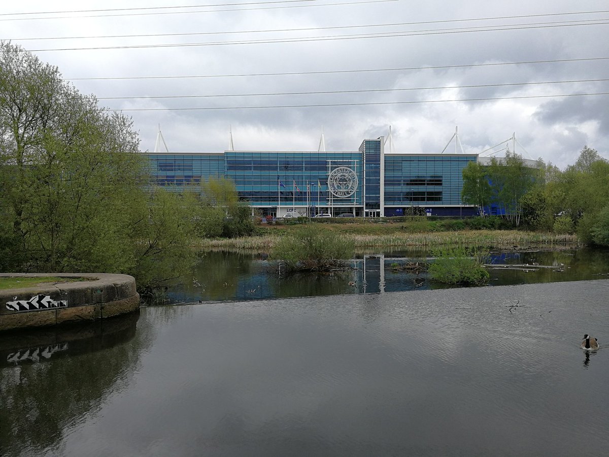 Lufbraguru's tweet image. Never miss a great photo with the @HuaweiMobileUK P10 even while out on a bike ride. #o2showcase #o2loughborough @CelfoneGuru #guruonabike