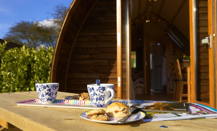 wigwamholidays's tweet image. #bankholidaymonday @TheGlampingShow @FarmStayUK #glamping lots of #specialoffers, great holidays, great deals bit.ly/1WUs835