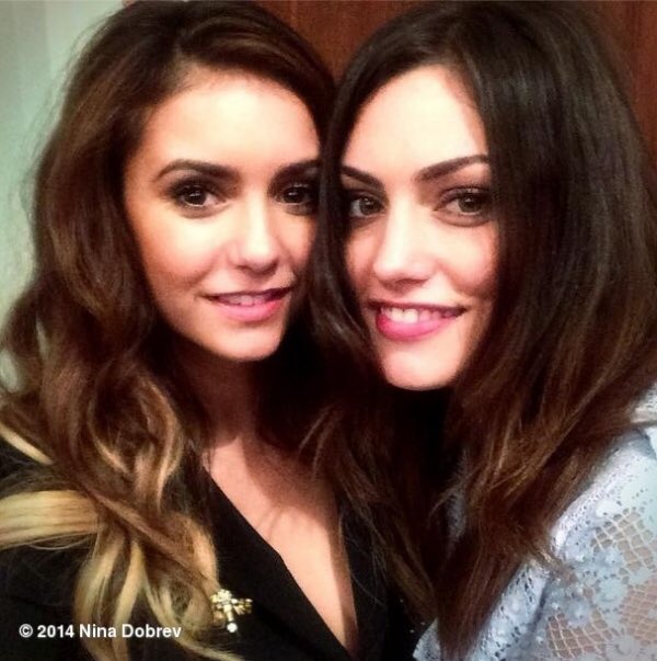 Little_Dhampirx's tweet photo. The Queen of #TVD with the Queen of #TheOriginals πππΌπ₯π... @1PhoebeJTonkin @ninadobrev #HayleyMarshell #KatherinePierce https://t.co/T6najdQ5op