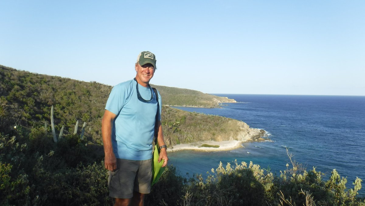 RSCAPE_Yacht's tweet photo. Hiking recently ridgeline trail #normanisland #moneybay #bvi #offbeatenpath #roadlesstraveled https://t.co/m4svLuIH9L
