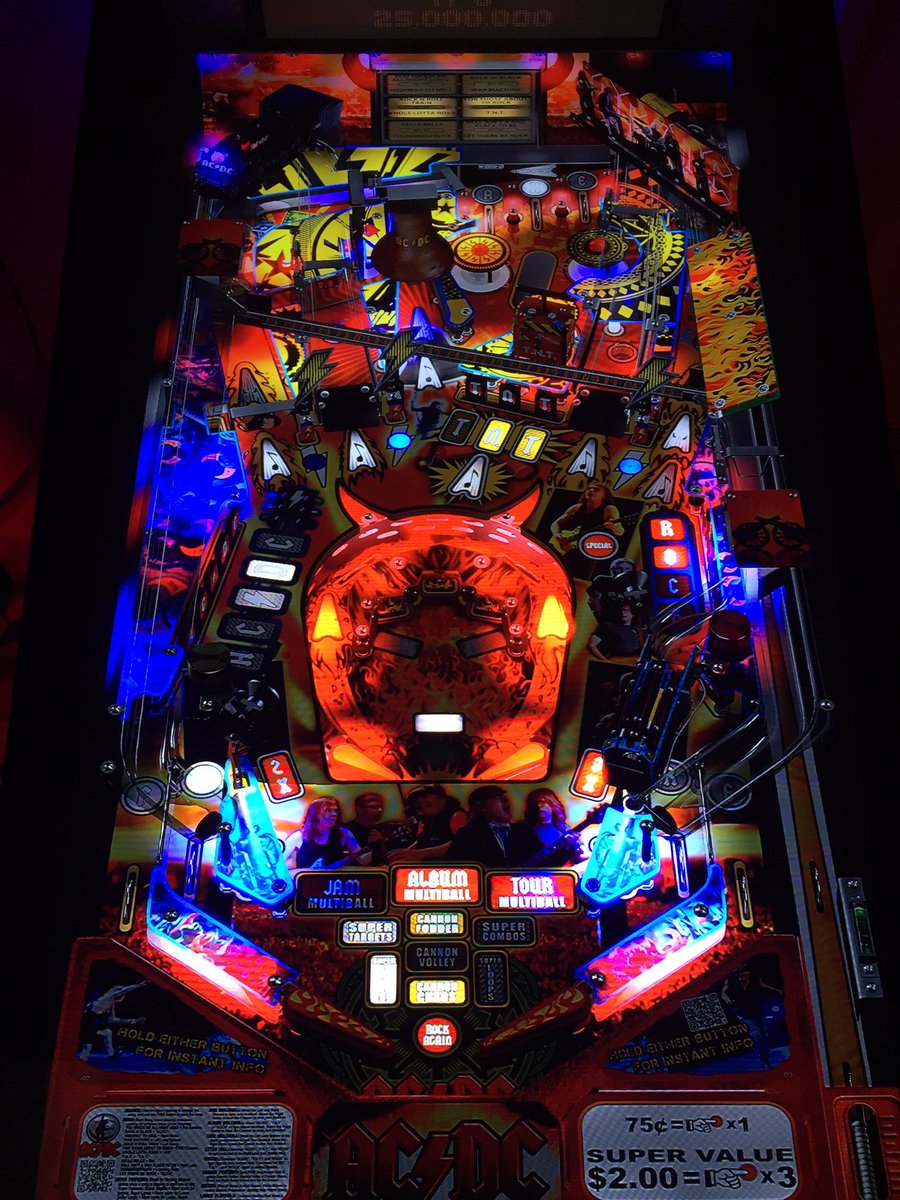 RustyPinball's tweet image. AC/DC in VisualPinballX. WOW! WOW!! WOW!!!! #retrogaming #games #pinball #visualpinball #virtualpinball #acdc