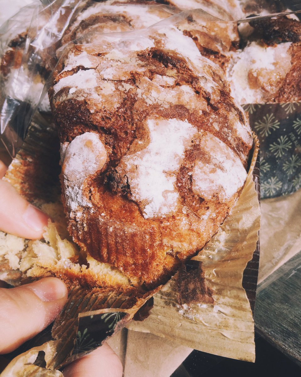 thisisnaive's tweet photo. Sorry, hot cross bun. Colomba di Pasqua is going to be my main Easter sweet treat from now on. This one from @LBPedlar is very, very good. https://t.co/1JABOfNow4