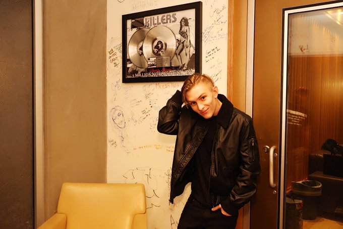 What an amazing time it was at the #studioatthepalms @iamvladlux looking fly as fuck! Our new single<a href="/tag/studioatthepalms"class="tags">#studioatthepalms</a><a href="/tag/vegas"class="tags"><span>#vegas</span></a><a href="/tag/edm"class="tags"><span>#edm</span></a>