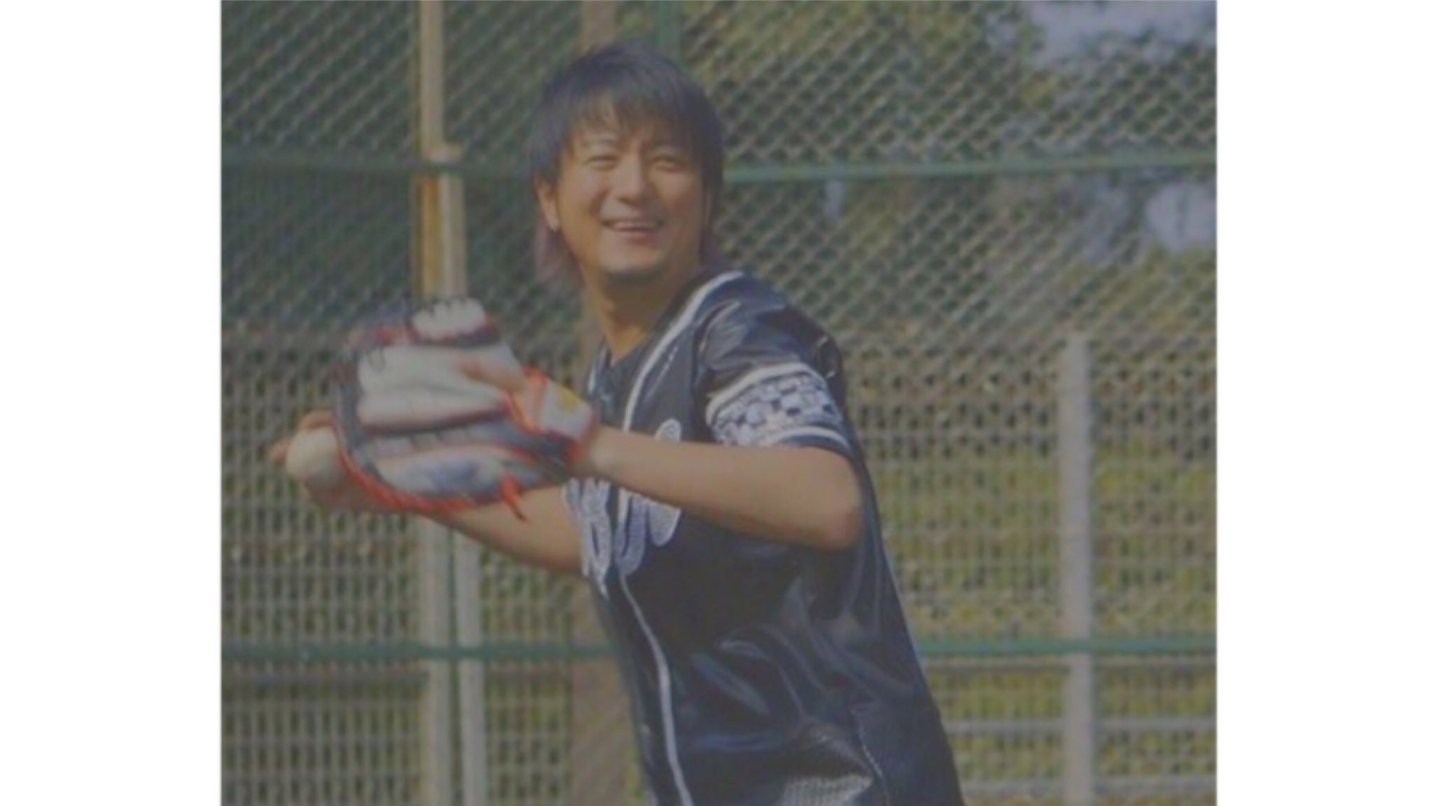 .
Happy Birthday ...kamiji yusuke 38           1            \\(// //)\\ . 