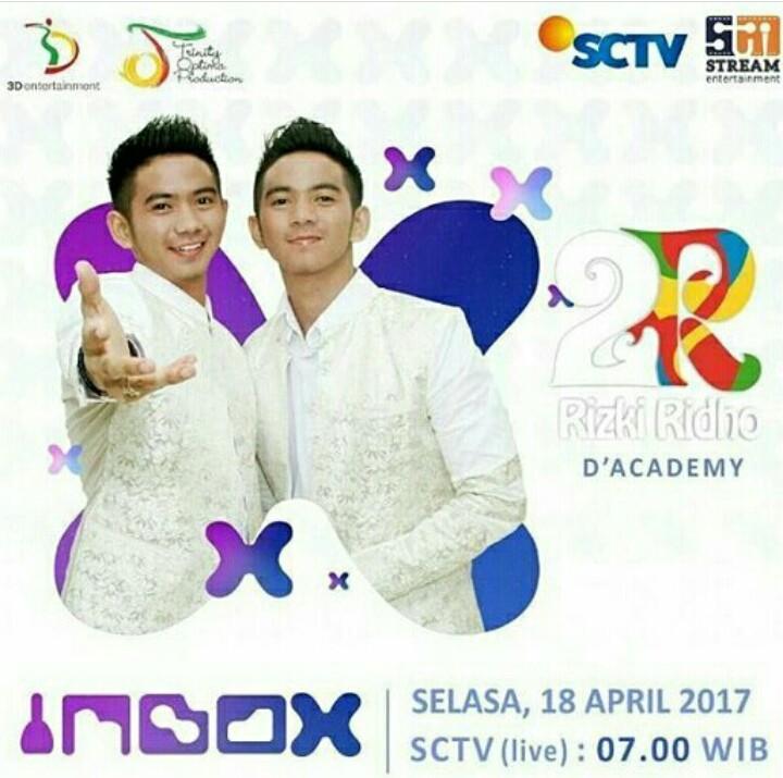 k2rl_cilacap's tweet photo. Jangan lupa K2RL besok ada @DA2_Rizki @DA2_Ridho di @InboxSCTV_ dan ada dede @Lesti_Jenong_DA juga loh 👌😘
Sayang ga bsa nonton krna skolah😢😭 https://t.co/Adsx4xJWbx