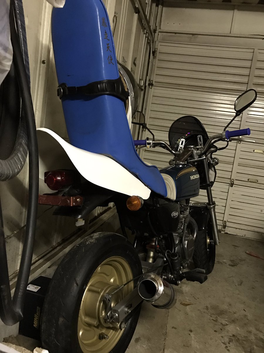 APE19990858's tweet photo. 千葉県からAPE100売ります。

100キロはでます！

不具合は特にないです

Z２テール２つつけます
ハンドルはコンドルハンが余ってるので
希望があればつけます！

他車両と交換もokです！

詳しくはDM来てください

#エイプ売ります 
#APE100売ります https://t.co/mUTflAcwYz