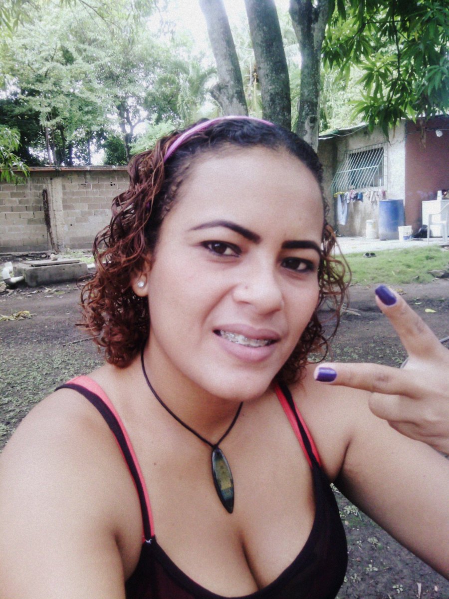 Mairobis0809's tweet photo. Sonriele ala vida https://t.co/tRzgUyb2kd