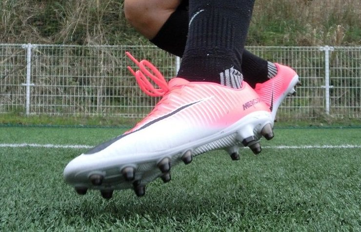 シューズ NIKE MERCURIAL AG 27cm NIKE マーキュリアル ベロチ AG pro 27cm NIKEサッカースパイク