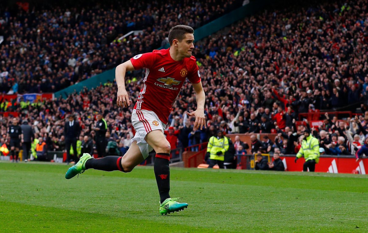 Red Devils tweet media