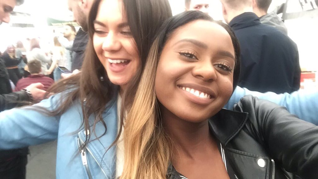 SiobhanHayling's tweet photo. @RebeccaLooove  https://t.co/iTLjUUfz0E