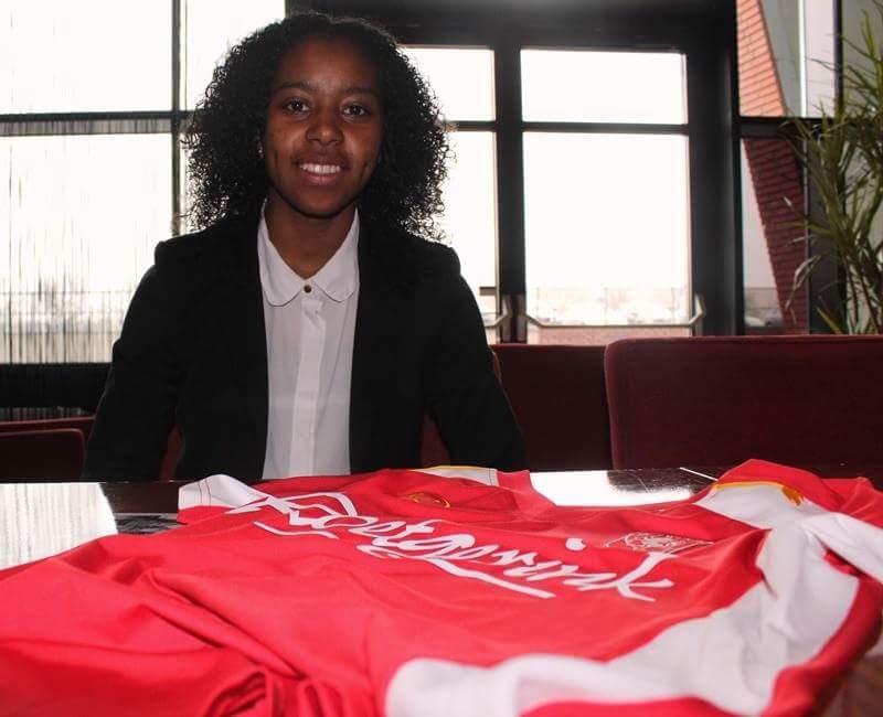 Ashleigh Weerden: "Het is echt geweldig dat ik komend seizoen voor FC Twente Vrouwen speel. Ik ben superblij." #aanwinst #fctwentevrouwen