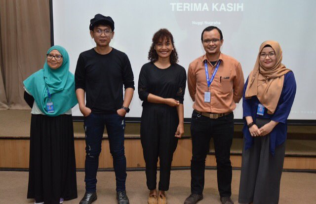 perempuansore's tweet photo. Terima kasih @infodkvunikom sudah memberi kesempatan berbagi sedikit tips seni berbicara di depan umum hari ini. Menyenangkan ~ https://t.co/B4JDPYZLTi