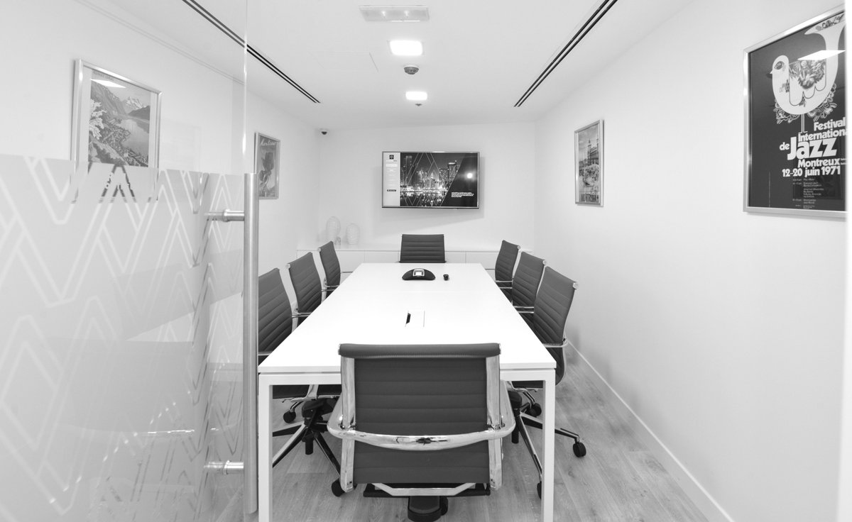JacksonmsvLtd's tweet photo. A few of our professional shots of the JacksonMSV office. Based in the iconic @FairmontDubai #Hospitality #Consulting #Events #DxB https://t.co/I0xpVPxjbS