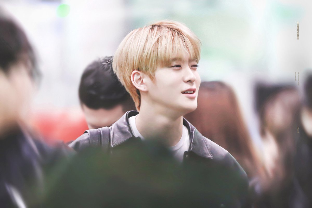 hormonekoo's tweet photo. You are flawless.

Apr 7 , 2017. 🌾
#JAEHYUN #재현 #NCT127 https://t.co/GXOpxofsiM