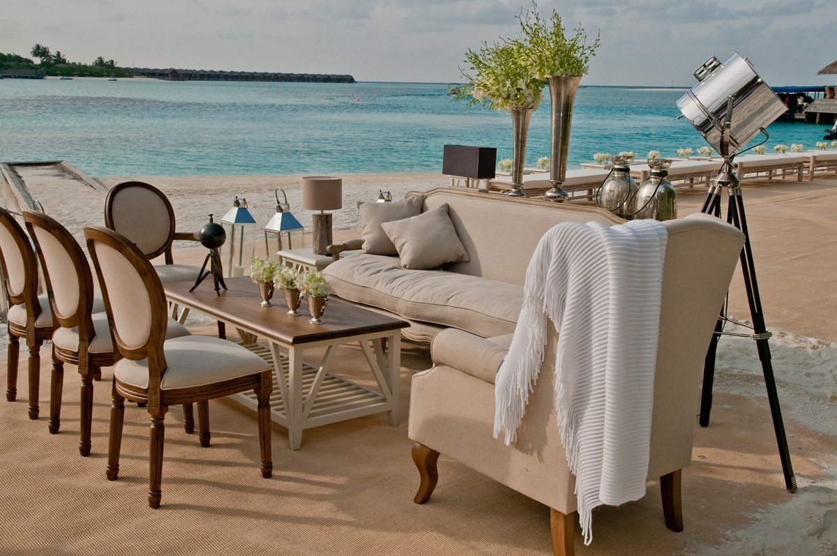 #Elegant #beachlounge on the #maldives shore! #destinationwedding