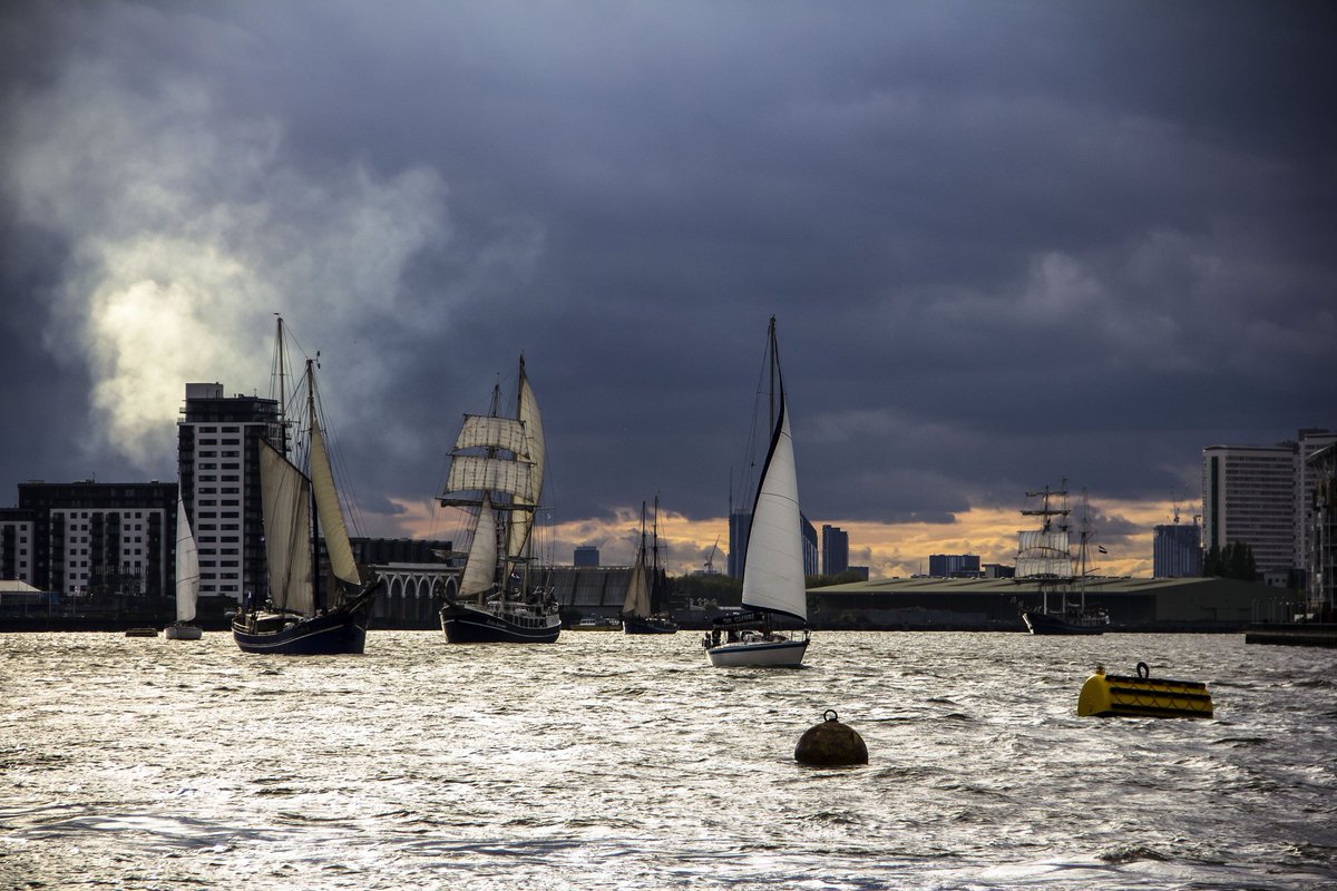 Shot from yesterday's show #tallships2017 with dramatic sky @Royal_Greenwich @LondonDLR! #tallships #TallShipsFestival #dramaticsky