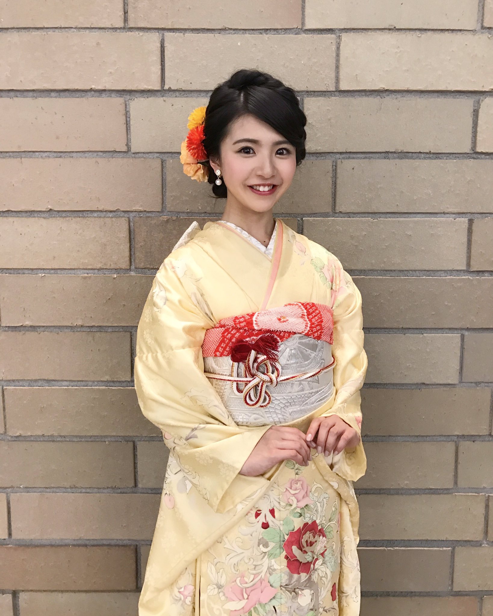 松田有紗 美女と野獣のプレミアムイベントに参加させて頂きました 今日着用させて頂いたのは ベルをイメージして作られた京都友禅の着物です 子供の時から大好きだった映画のイベントに参加させて頂けてとても幸せでした ー 美女と野獣